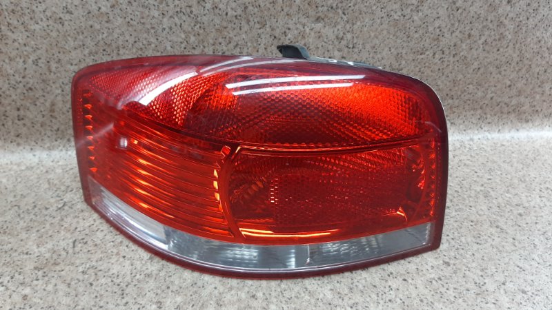 Фонарь левый Audi A3 2004-2008 8P 8p0945095a Б/У