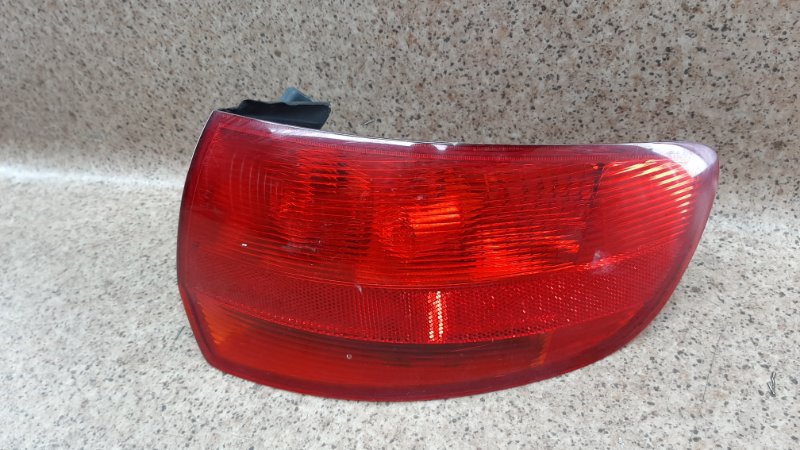 Фонарь правый Audi A3 2004-2008 8P 8p4945096c Б/У