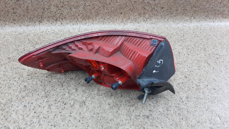 Фонарь правый A3 2004-2008 8P