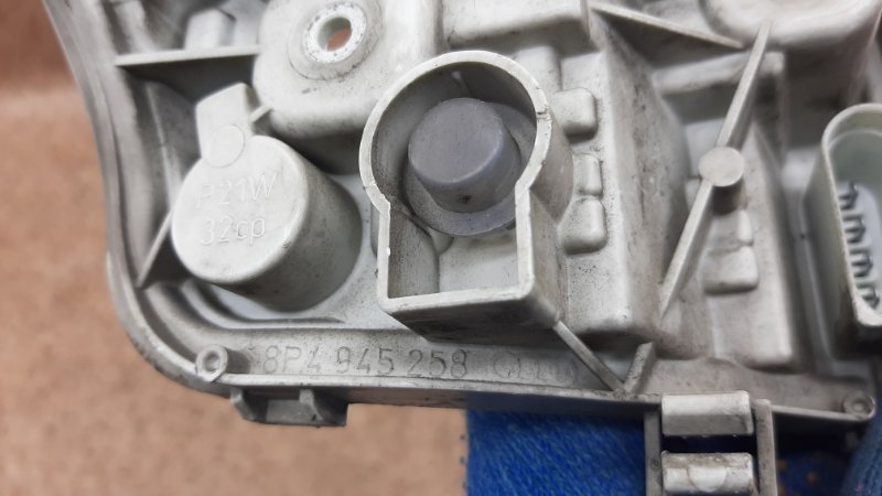 Плата фонаря правая A3 2004-2008 8P