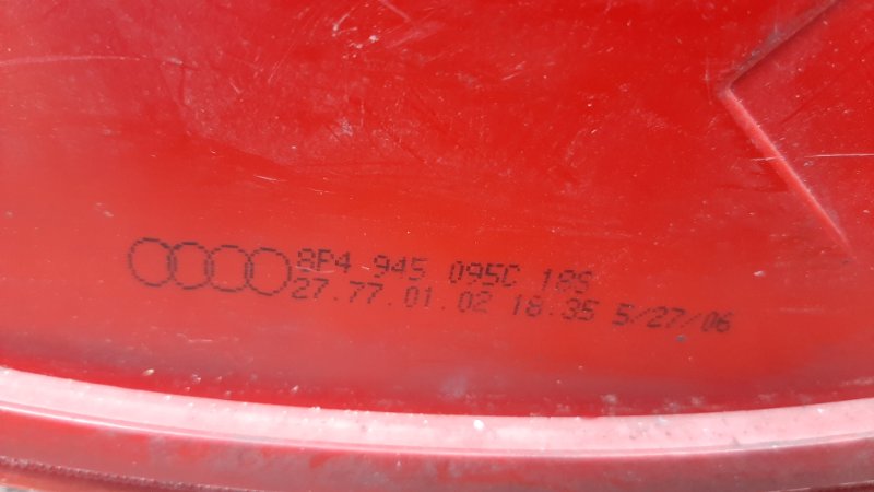 Фонарь левый A3 2004-2008 8P