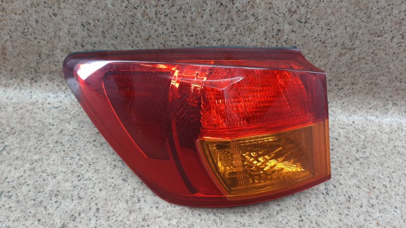 Фонарь левый Lexus IS250 2005-2008 8156053160 Б/У
