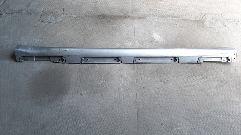 Накладка порога левая Lexus IS250 2005-2013 7586053010 Б/У