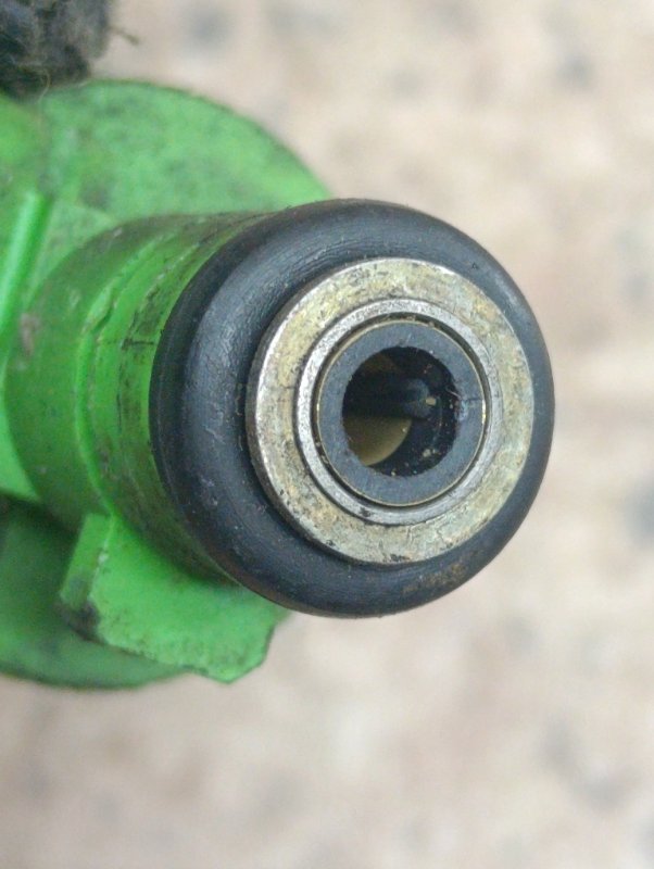 Форсунка топливная C-Class 2000-2007 W203