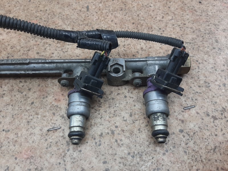 Форсунка топливная ГАЗ 3302 UMZ4218