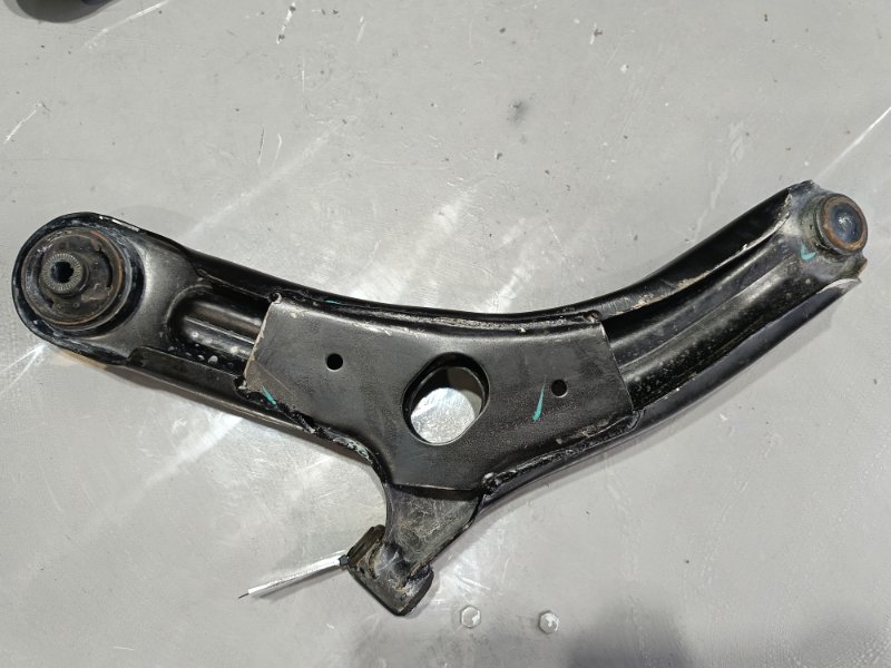 Рычаг подвески нижний Changan CS35 CS35 JL478QEE Рычаг подвески нижний Changan CS35 CS35 JL478QEE