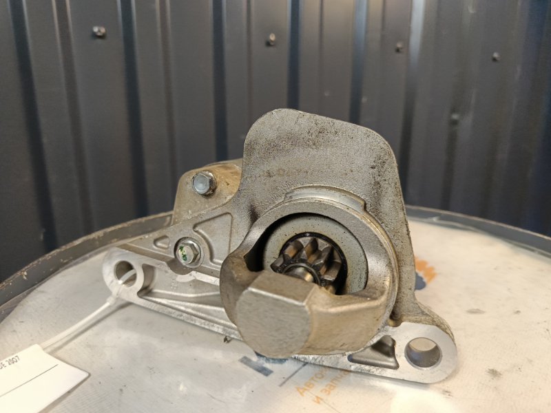 Стартер Nissan Serena CNC25 MR20DE