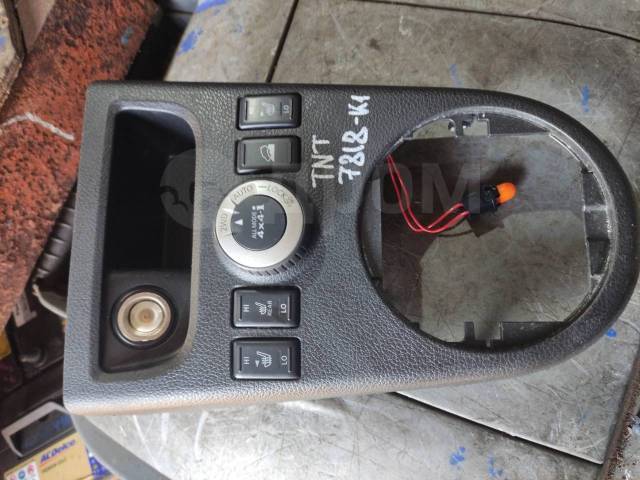 Консоль КПП Nissan X-Trail TNT31 контрактная