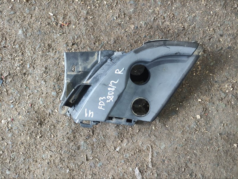 Уголок жабо правый HONDA Civic 2007 FD3 LDA контрактная