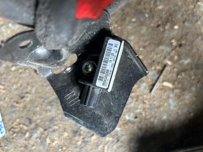 Датчик удара Honda Accord CU2 77930-TC0-H110-M1 контрактная