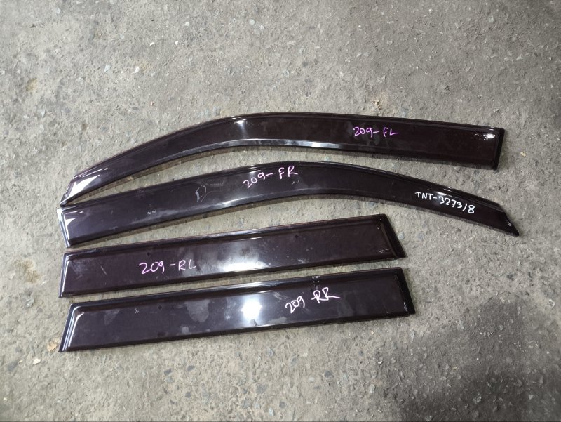 Запчасть ветровики комплект NISSAN X-TRAIL 2007 TNT31 QR25DE контрактная Ветровики комплект NISSAN X-TRAIL 2007 TNT31 QR25DE контрактная