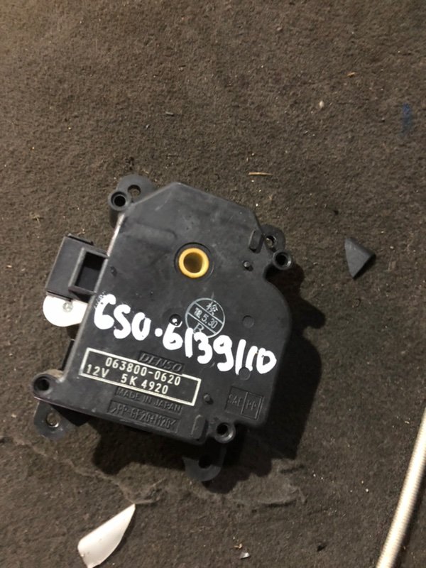 Сервопривод заслонок печки HARRIER 2008 GSU30W 2GR-FE