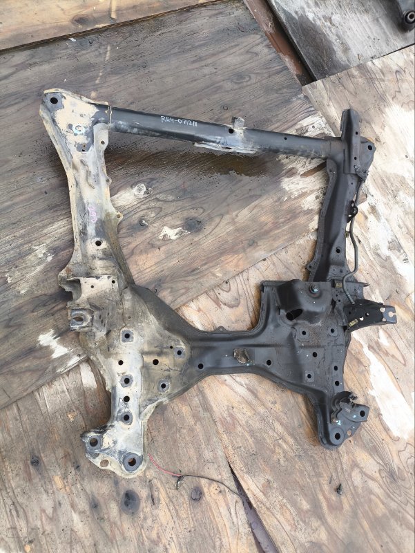 Запчасть балка под двс передняя HONDA CR-V 2006 RE4 K24A контрактная Балка под ДВС передняя HONDA CR-V 2006 RE4 K24A контрактная