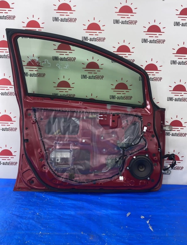 Дверь передняя левая NISSAN NOTE HE12 HR12DE