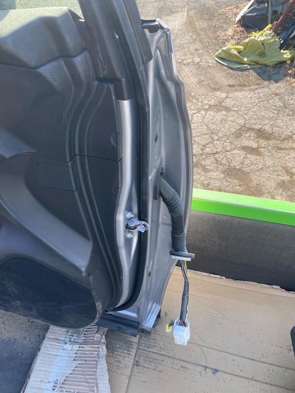 Дверь передняя левая FORESTER 2019 SKE F20B