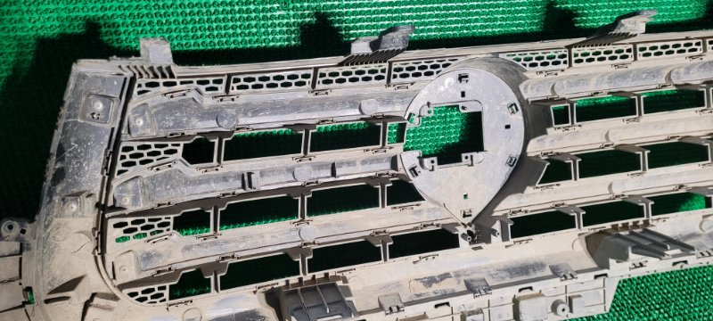 Решетка радиатора POER 2021-