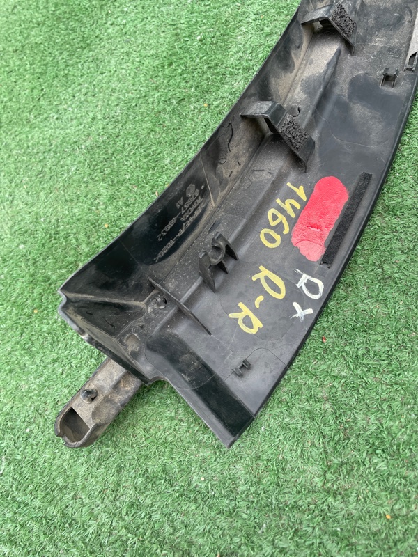 Накладка на дверь задняя правая RX350 2015-2022 AGL20W
