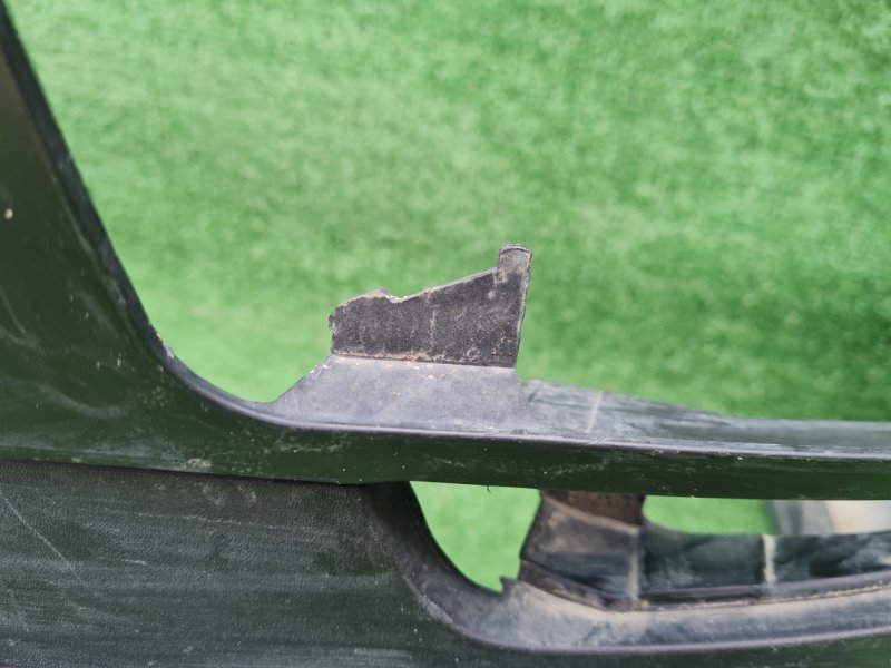 Накладка на бампер задняя Macan 2013- 95B Накладка на бампер задняя Macan 2013- 95B