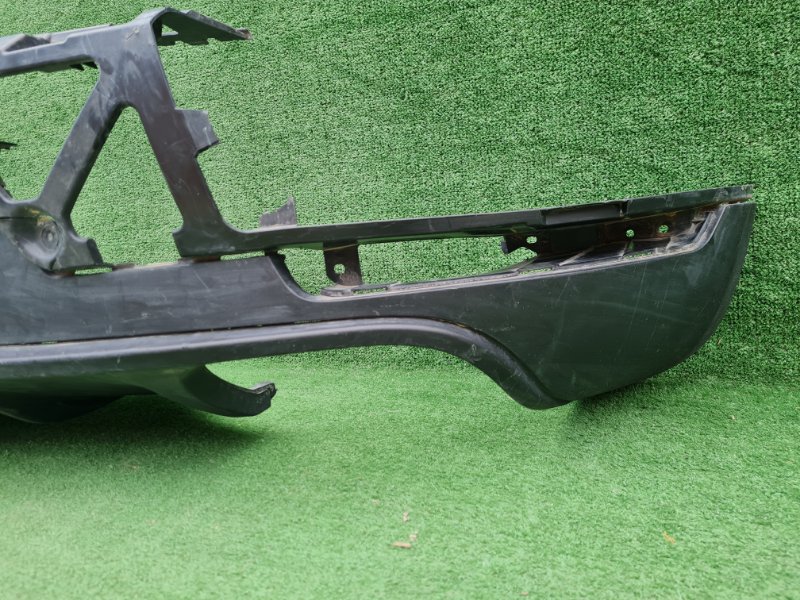 Накладка на бампер задняя Macan 2013- 95B Накладка на бампер задняя Macan 2013- 95B