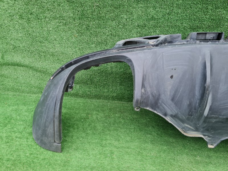 Накладка на бампер задняя Macan 2013- 95B Накладка на бампер задняя Macan 2013- 95B