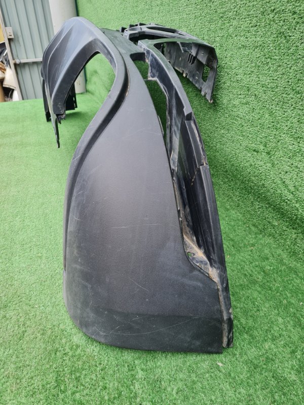 Накладка на бампер задняя Macan 2013- 95B Накладка на бампер задняя Macan 2013- 95B