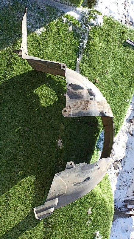 Подкрылок передний правый ATLAS Pro 2019-