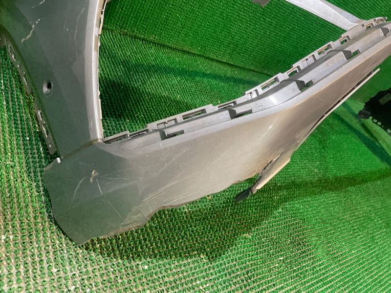 Бампер передний AUDI Q8 4MN