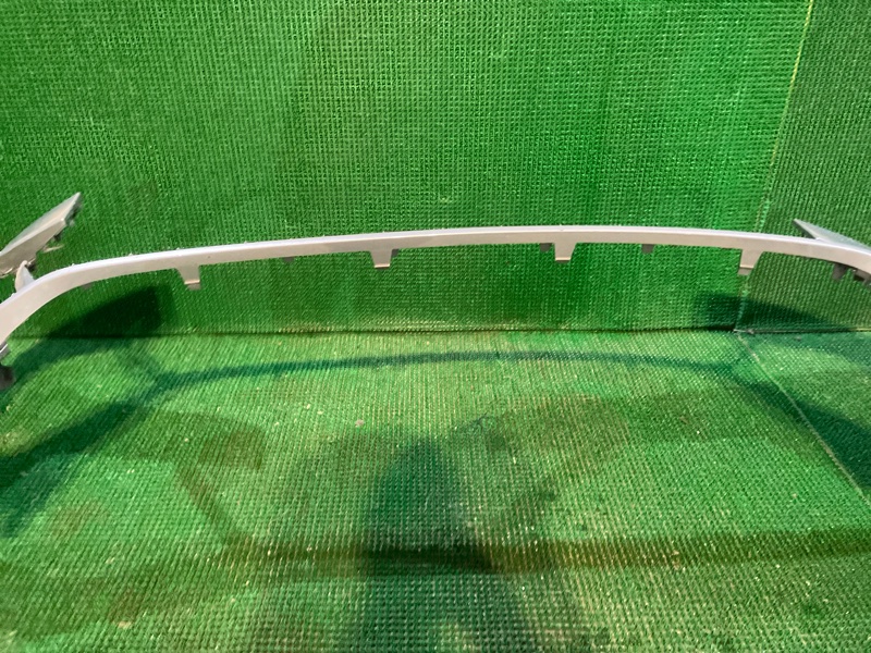 Бампер передний Q8 2018- 4MN