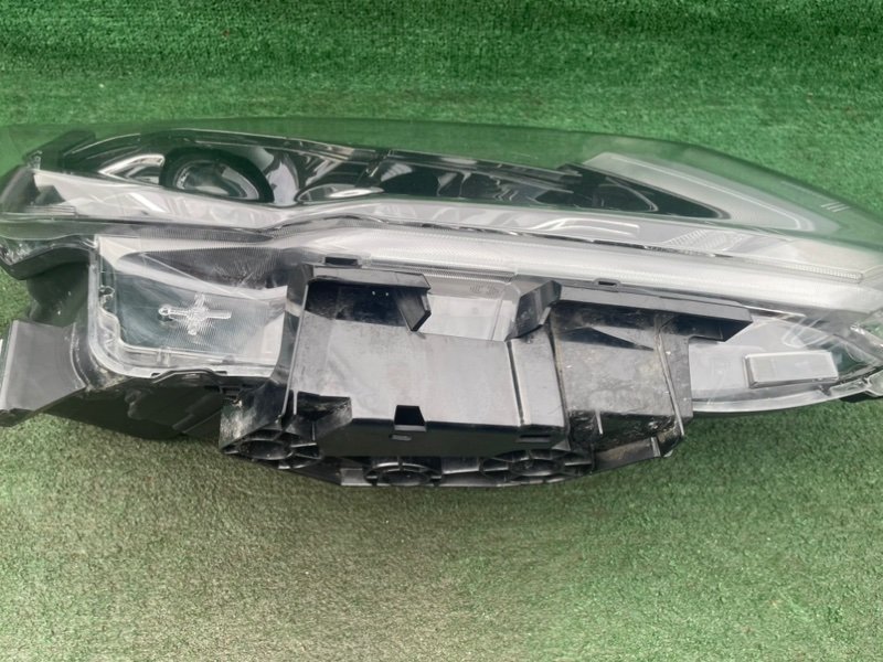 Фара правая X-TRAIL 2017- NT32