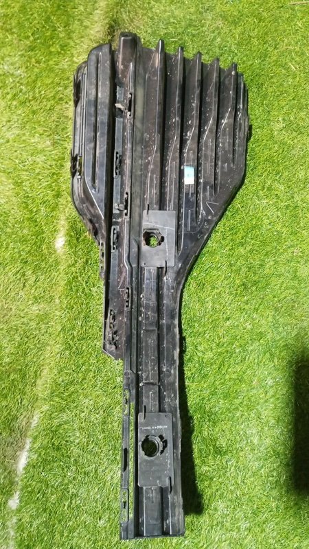 Решетка бампера левая GEELY MONJARO KX11