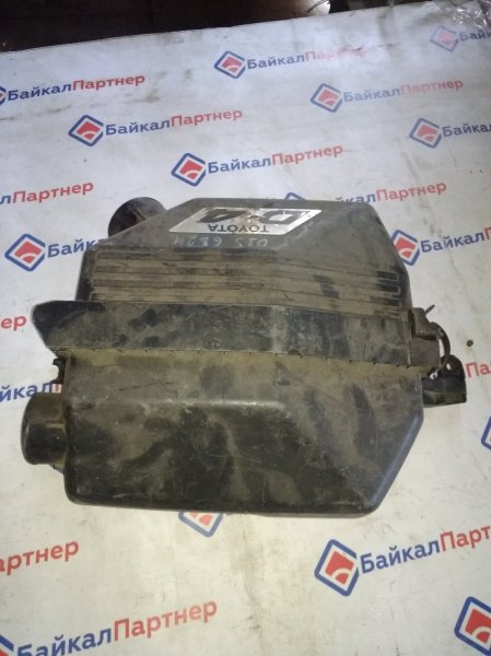 Корпус воздушного фильтра Toyota Rav4 ACA20W 1AZ-FSE 2002 6824