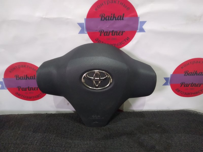 Airbag водителя Toyota Vitz NCP91 2NZ-FE