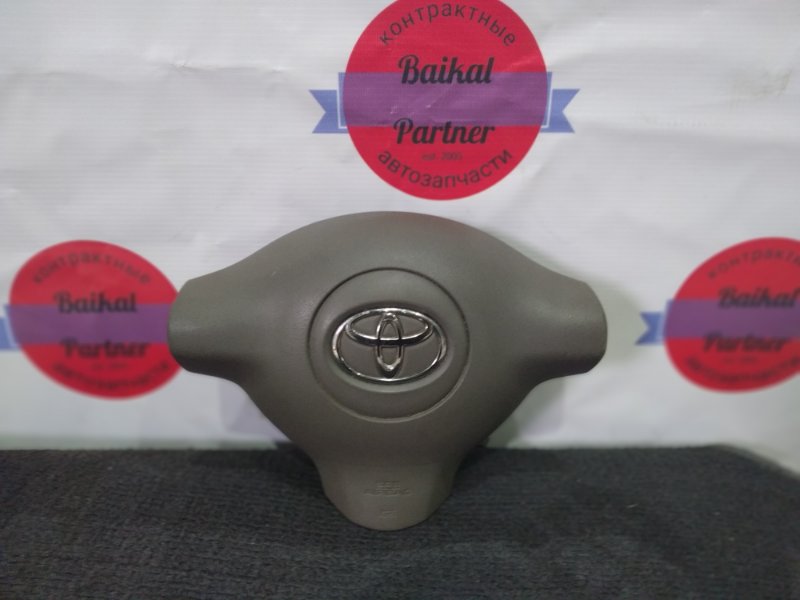 Airbag водителя Toyota Platz NCP16 2NZ-FE 2002