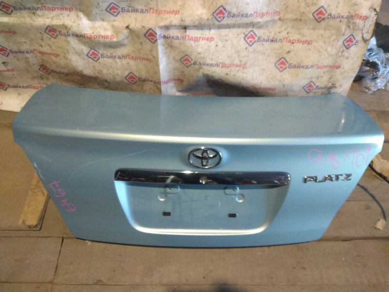 Крышка багажника Toyota Platz NCP12 1NZ-FE 2003 задняя