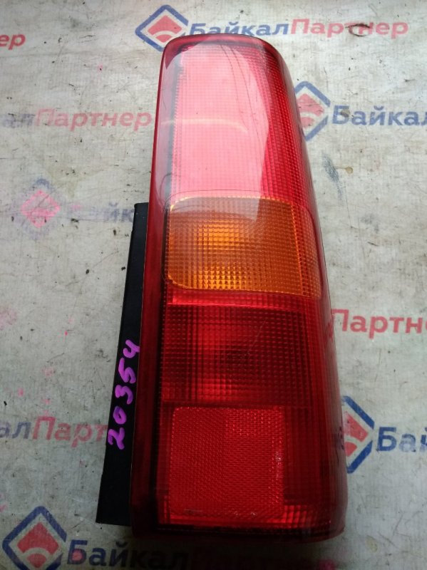 Стоп Suzuki Jimny JB23W задний правый 33-06418