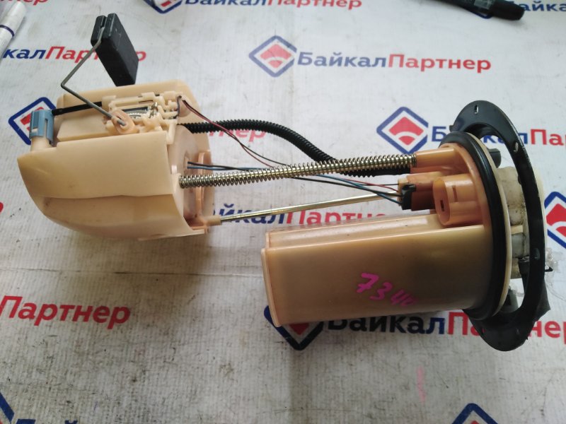 Бензонасос Toyota Vitz NCP95 Бензонасос Toyota Vitz NCP95