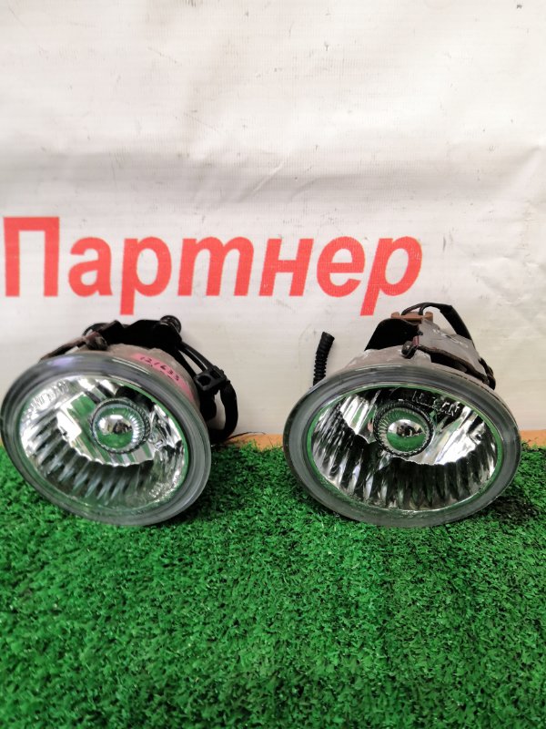 Фара противотуманная Nissan Gloria ENY34 2002 передняя 12-90