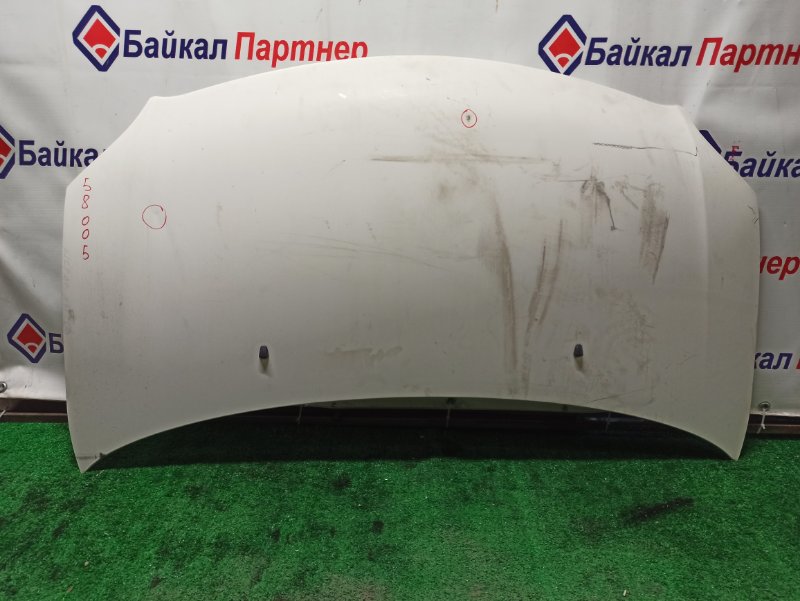 Капот Toyota Ist NCP60 Капот Toyota Ist NCP60