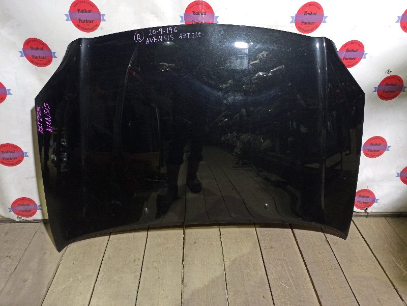 Капот Toyota Avensis AZT255 Капот Toyota Avensis AZT255