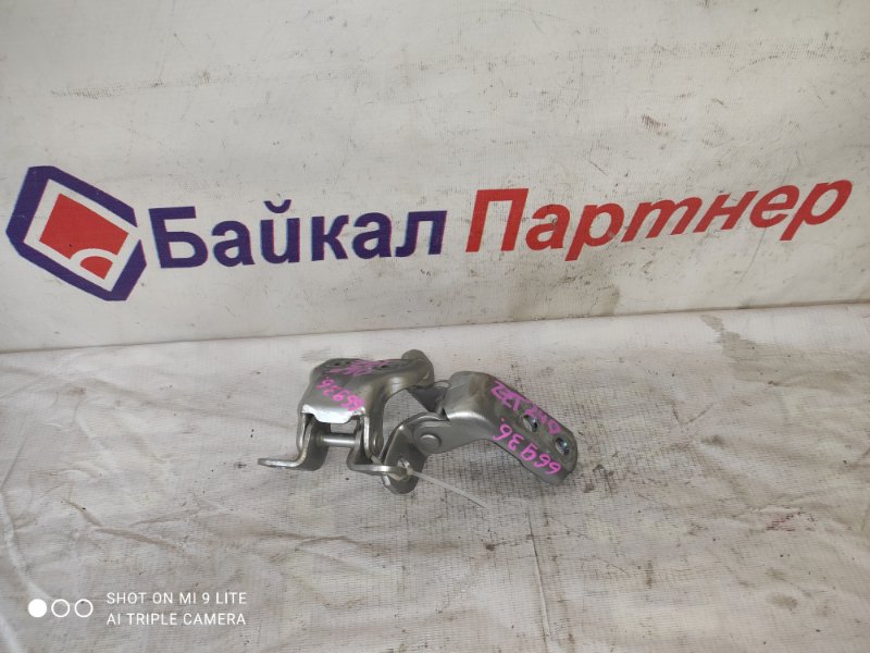 Петля двери Toyota Allion ZZT240 1ZZ-FE 2005 передняя левая