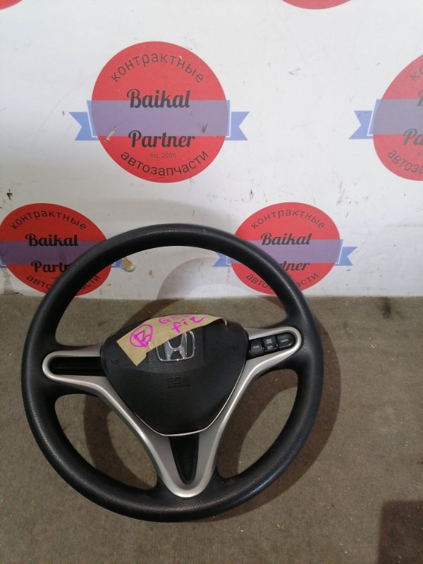 Руль Honda Fit GE8 L15A Руль Honda Fit GE8 L15A