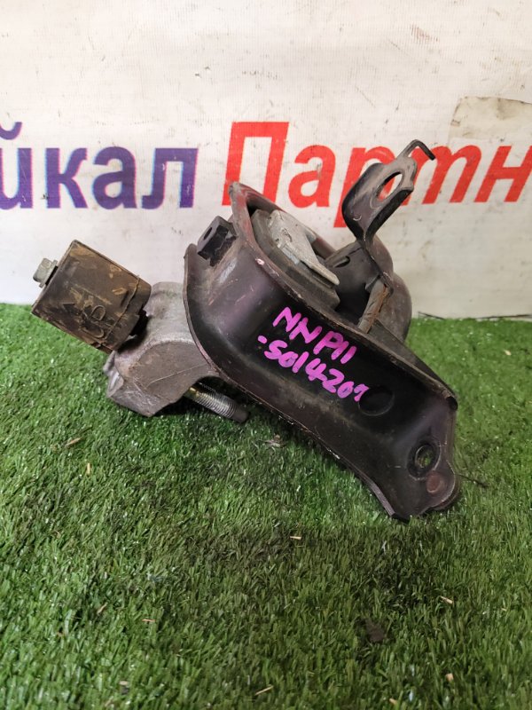 Подушка двс Toyota Porte NNP11 1NZ-FE правая