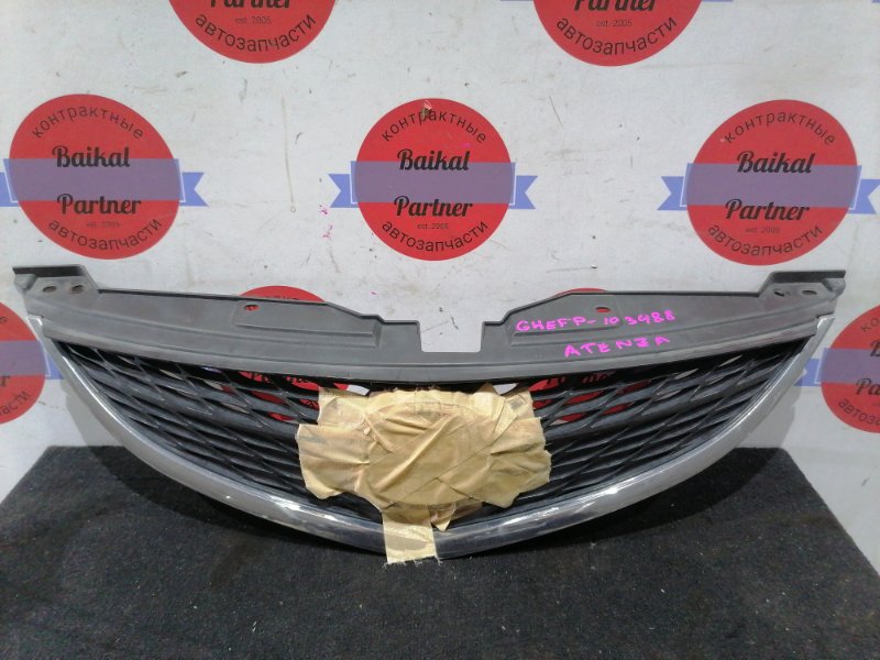 Решетка радиатора Mazda Atenza GHEFP LF-VE 2008