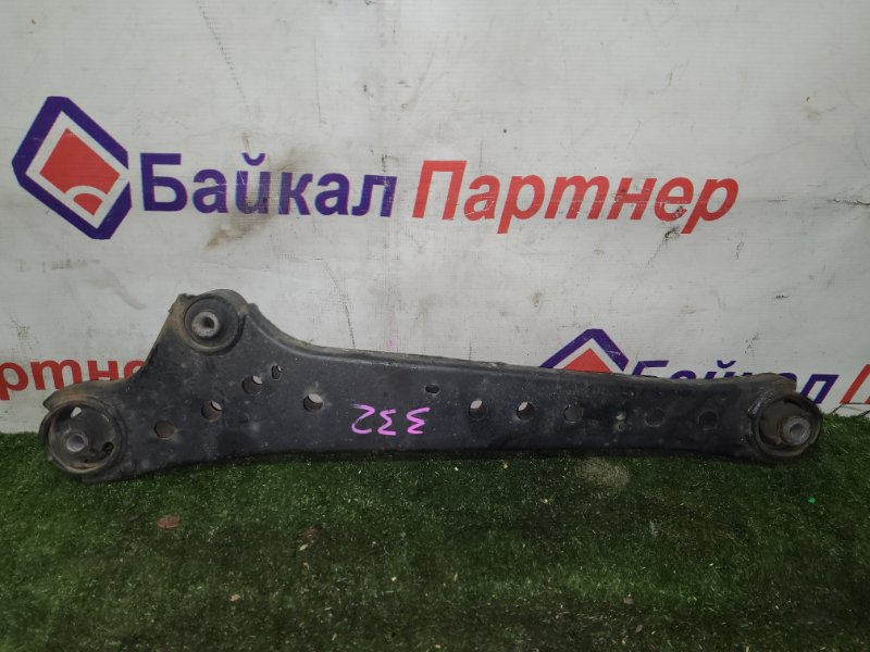 Рычаг продольный Daihatsu Hijet S331V KF задний правый 51771