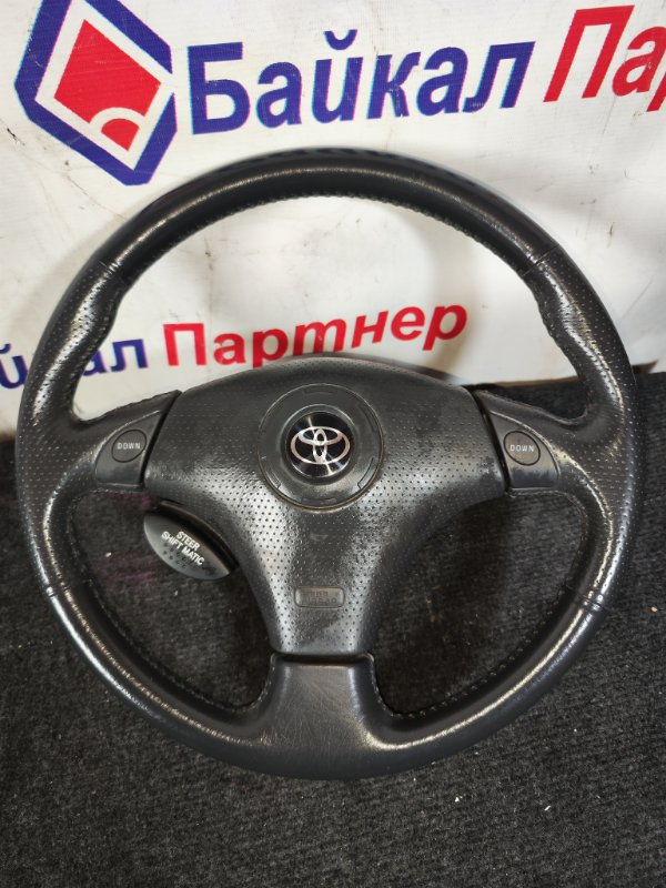 Airbag водителя Toyota Funcargo NCP21 1NZ-FE 2000