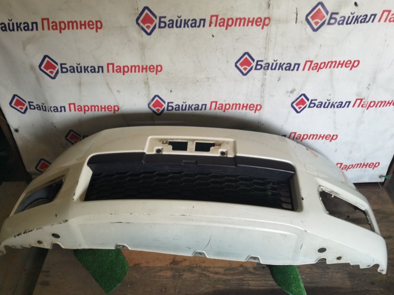 Бампер Honda Freed Spike GB3 L15A 2011