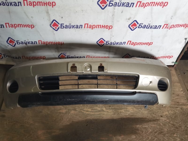 Бампер Toyota Ist NCP60 2NZ-FE 2003 передний