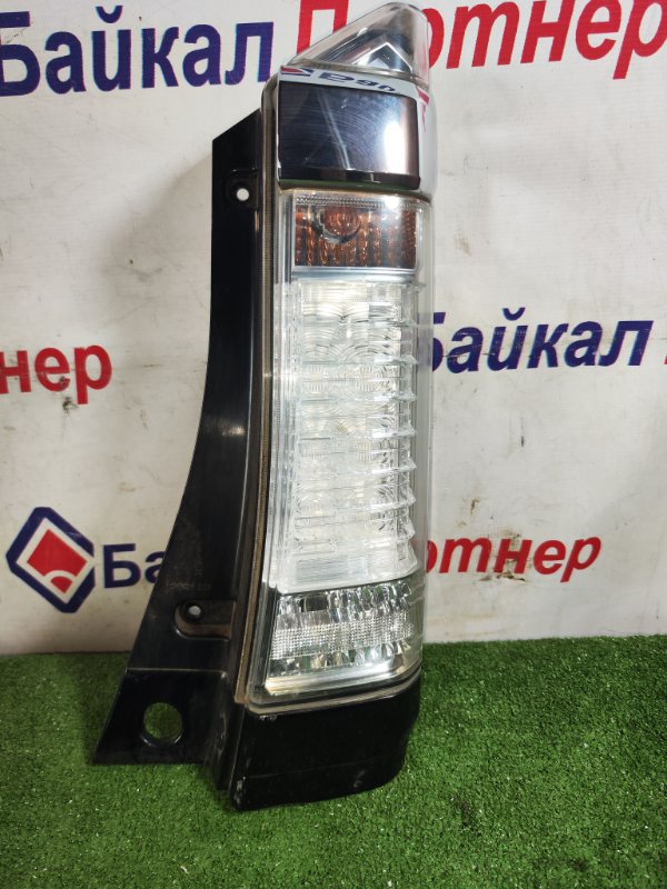 Стоп Honda N-Box JF1 S07A 2015 задний правый D106