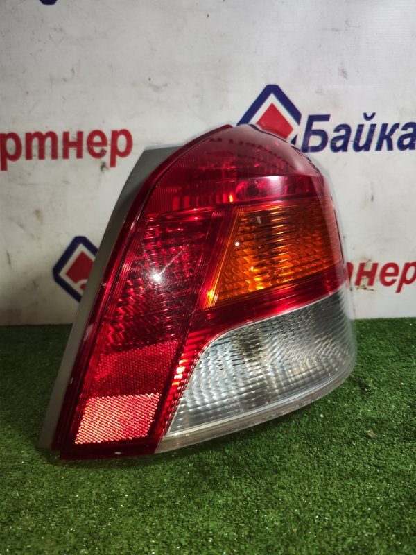 Стоп Toyota Vitz KSP90 1KR-FE 2009 задний правый 52-185