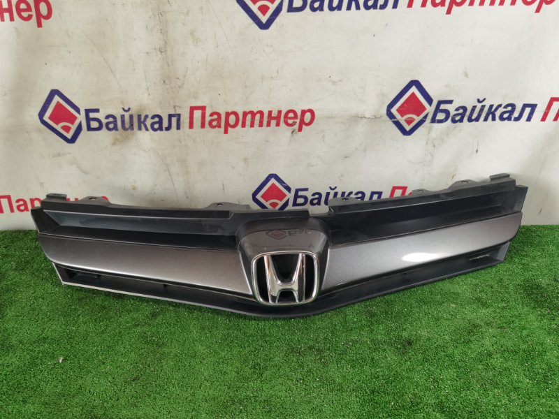 Решетка радиатора Honda Airwave GJ2 L15A 2005